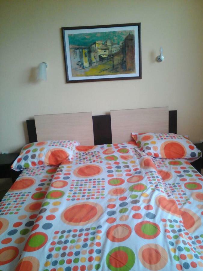 M&M Apartment Βέλινγκραντ Εξωτερικό φωτογραφία