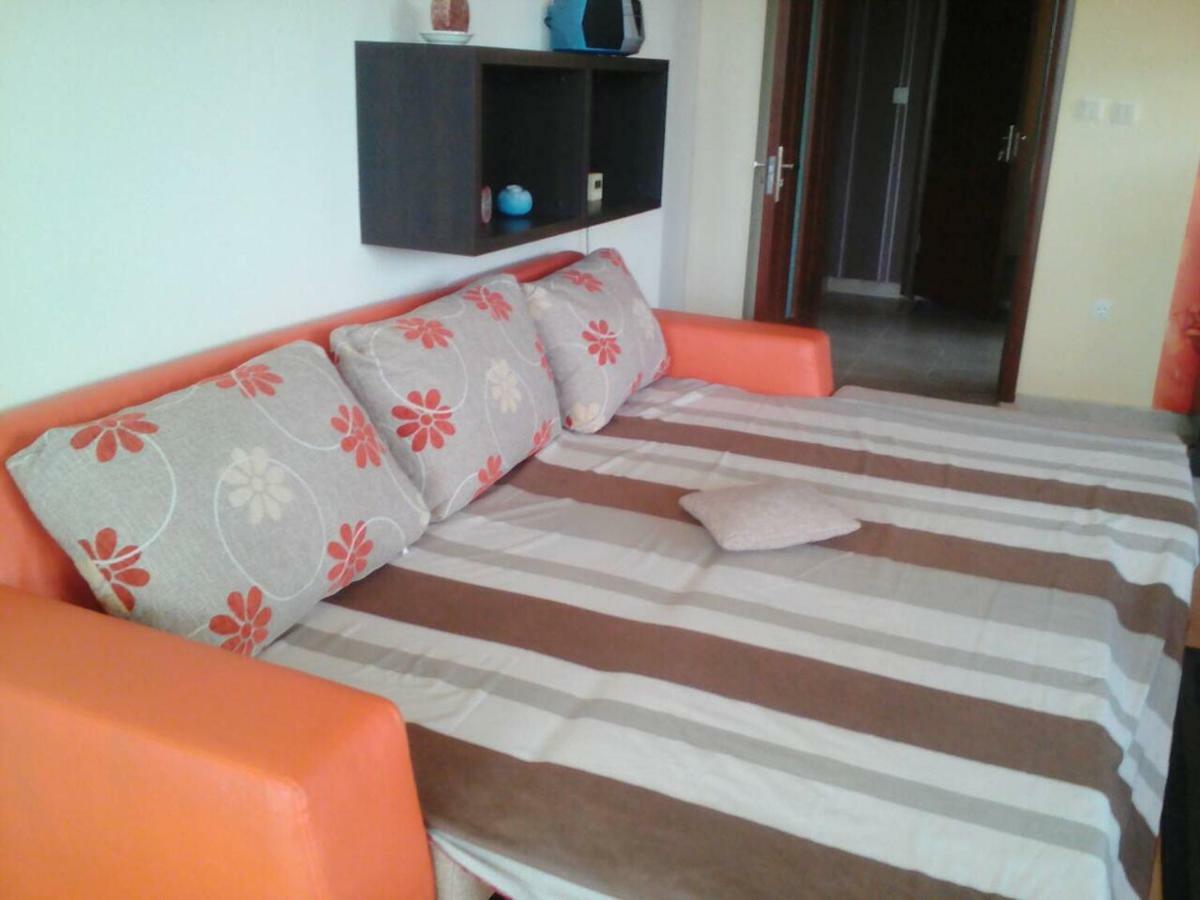 M&M Apartment Βέλινγκραντ Εξωτερικό φωτογραφία